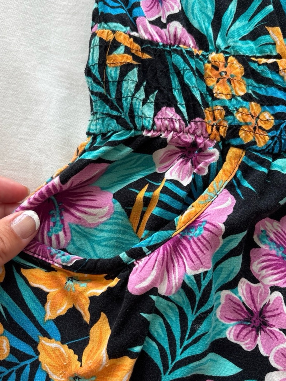 Tropical Floral Romper - Hawaiian - Picture 2 of 3